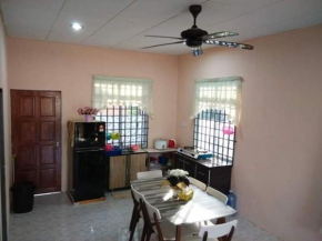 HOMESTAY AQILAH PASIR PUTEH KELANTAN